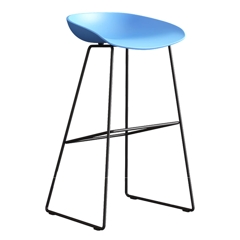 Contemporary Style Plastic Counter Stool Counter Height Bucket Bar Stool