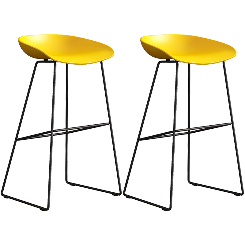 Contemporary Style Plastic Counter Stool Counter Height Bucket Bar Stool