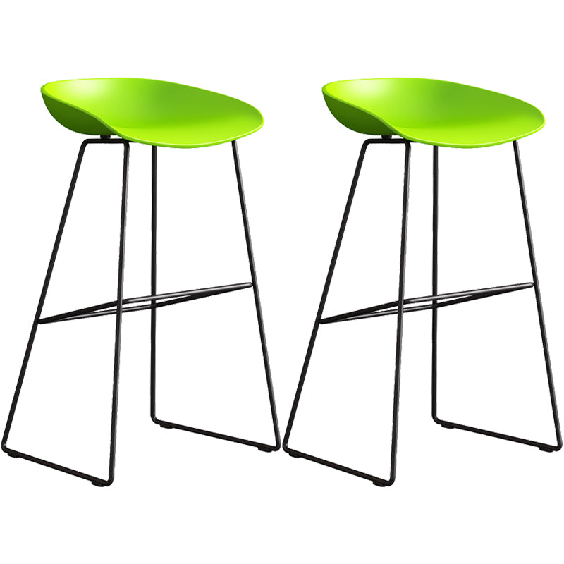 Contemporary Style Plastic Counter Stool Counter Height Bucket Bar Stool