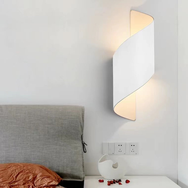 Modern Style Wrapped Shape Wall Sconce Metal 2 Light Sconces for Outdoor