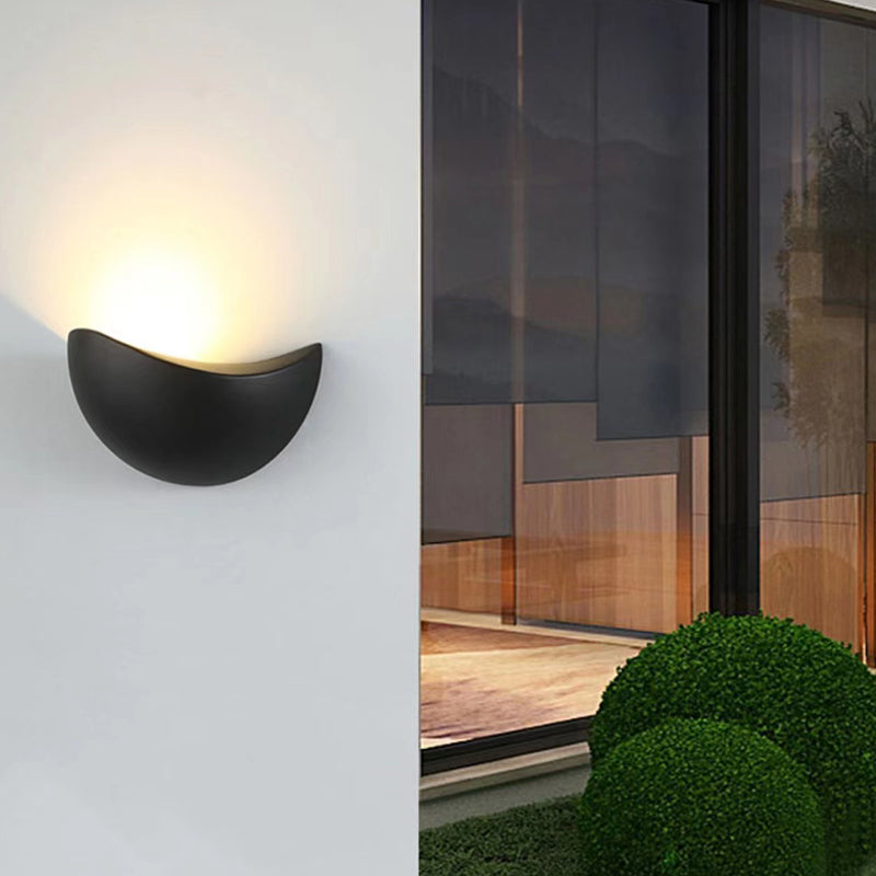 Modern Style Waveform Shape Wall Sconce Metal 1 Light Sconces for Outdoor