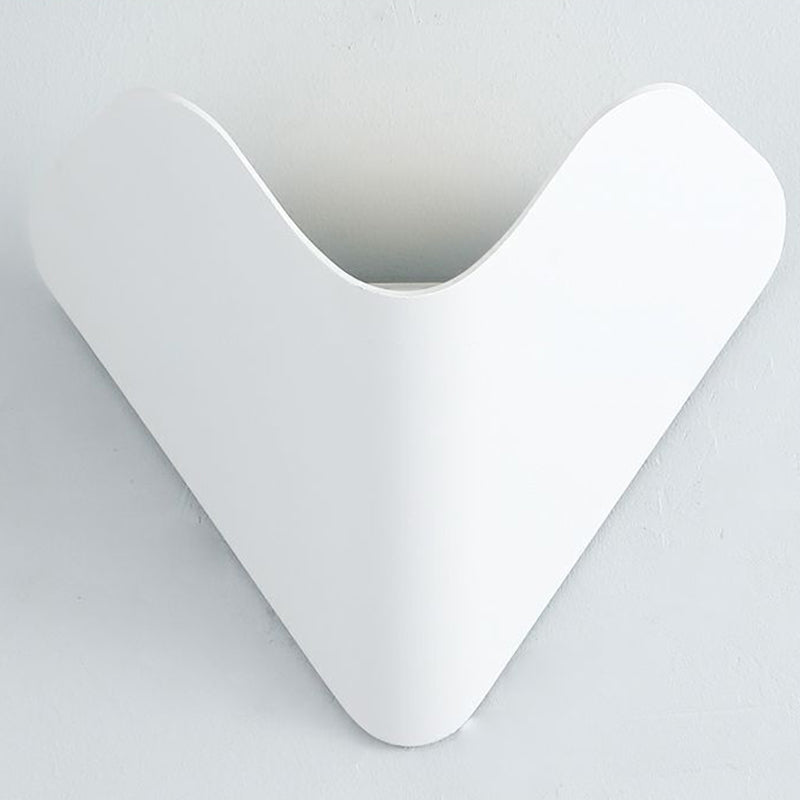 Modern Style Triangle Shape Wall Sconce Metal 1 Light Sconces for Outdoor