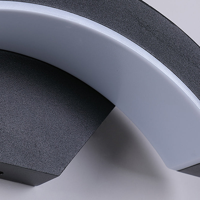 Modern Style Wall Sconce Metal 1 Light Sconces in Black for Outdoor