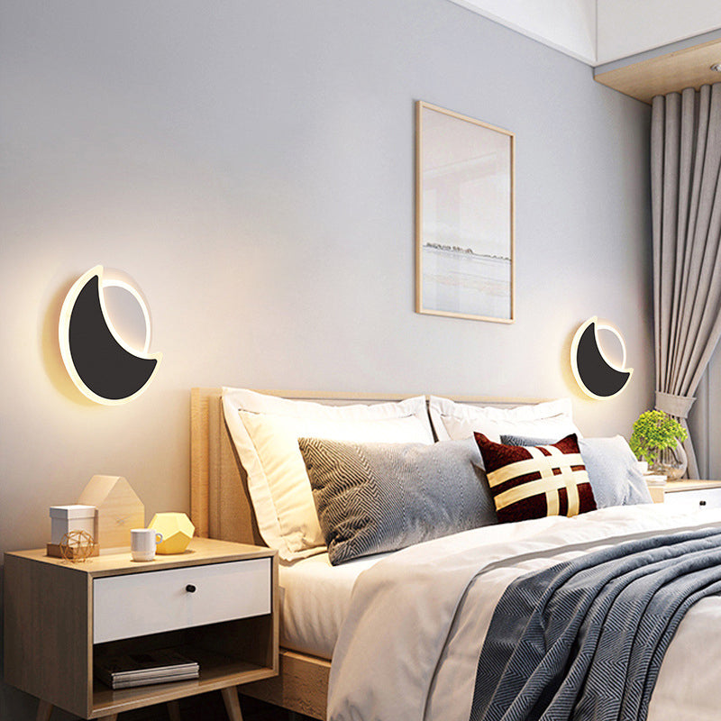 Disk Shape Wall Lamp Modern Style Acrylic 2 Lights Sconce in White / Black