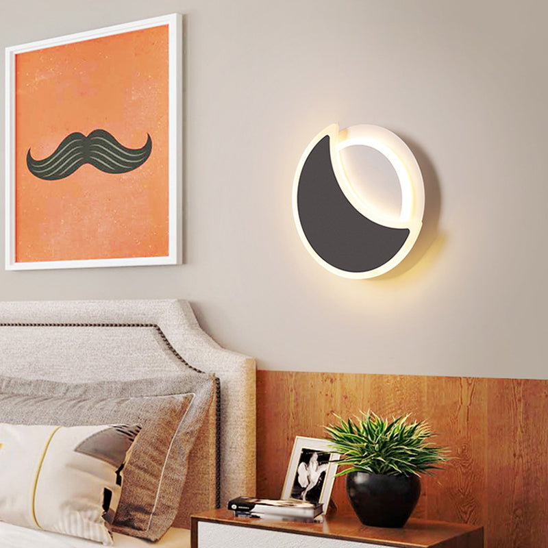 Disk Shape Wall Lamp Modern Style Acrylic 2 Lights Sconce in White / Black
