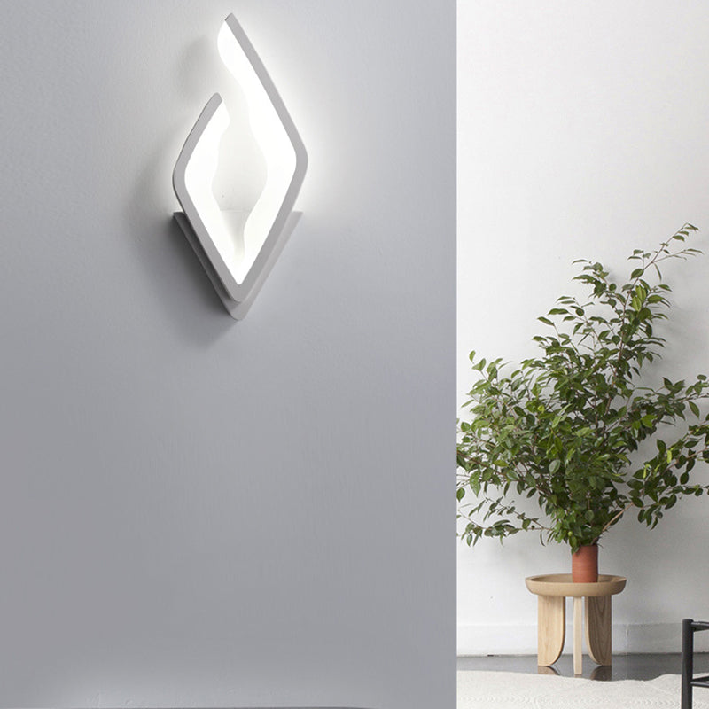 Geometric Wall Lighting Ideas Modern Metal 1 Light Wall Mounted Lighting in White