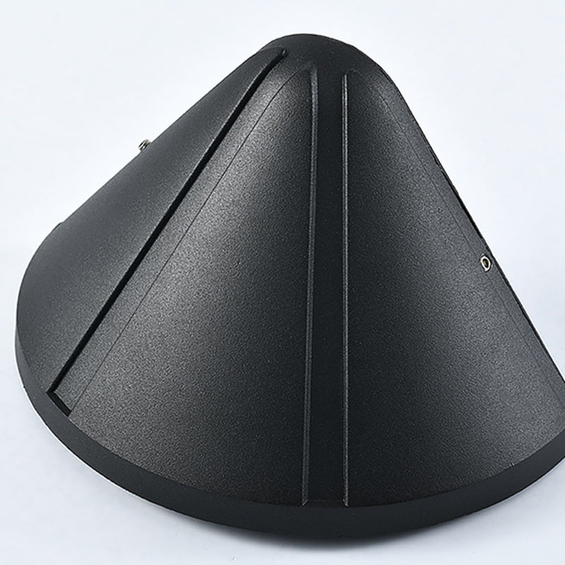Modern Style Triangle Wall Sconce Metal 1 Light Sconces for Outdoor