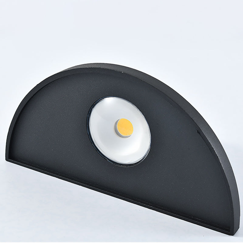 Modern Style Triangle Wall Sconce Metal 1 Light Sconces for Outdoor