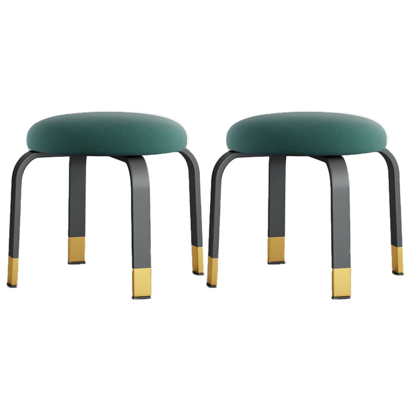 Black Modern Standard Pure Color Water Resistant Round Indoor Standard