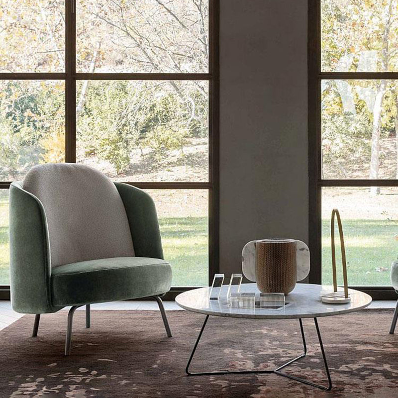 Modern Style Recessed Arms Chair with Black Metal Basic Four Leg