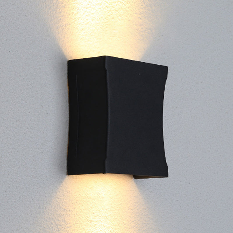Modern Style Geometry Shape Wall Sconce Metal 2 Light Sconces for Outdoor