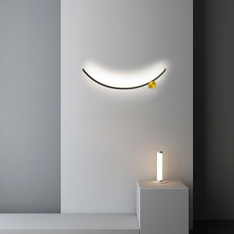 Linear Shape Wall Lamp Modern Style Acrylic 1 Light Sconce in Black
