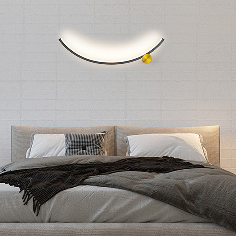 Linear Shape Wall Lamp Modern Style Acrylic 1 Light Sconce in Black