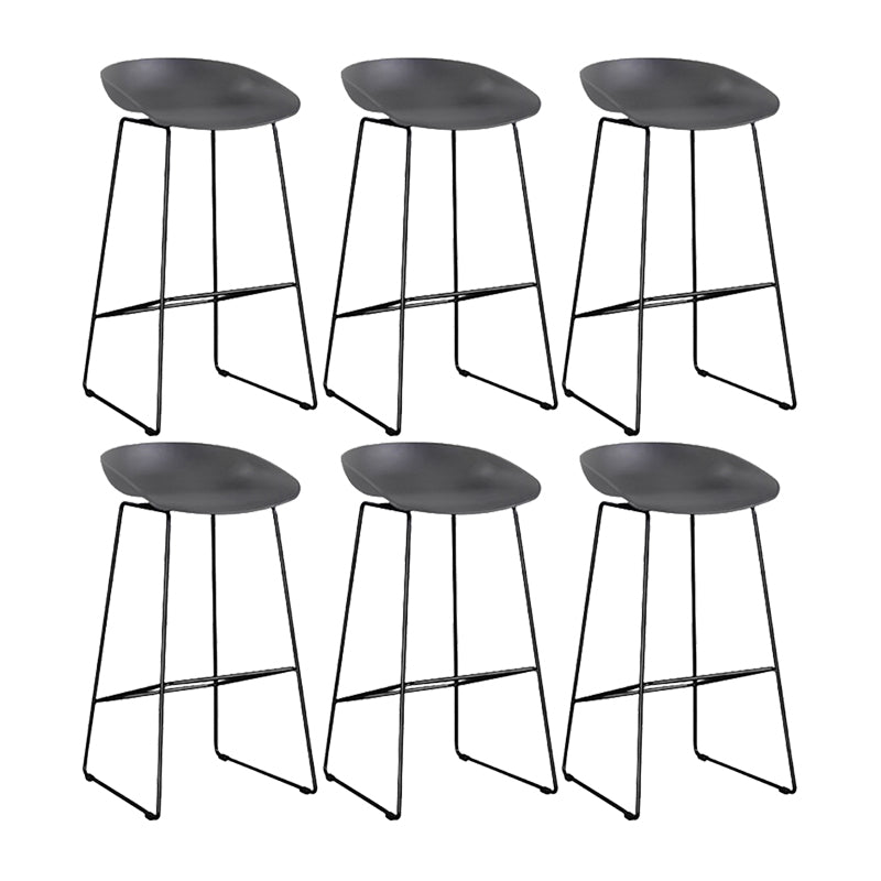 Industrial Bar Stool with Bucket Plastic Stool for Restaurant