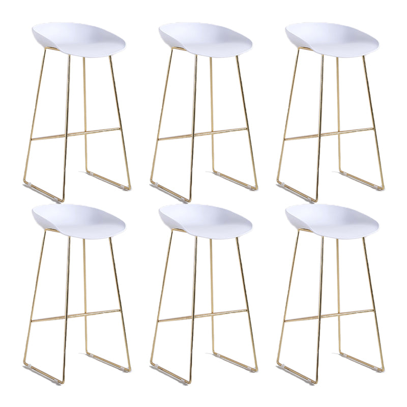 Industrial Bar Stool with Bucket Plastic Stool for Restaurant