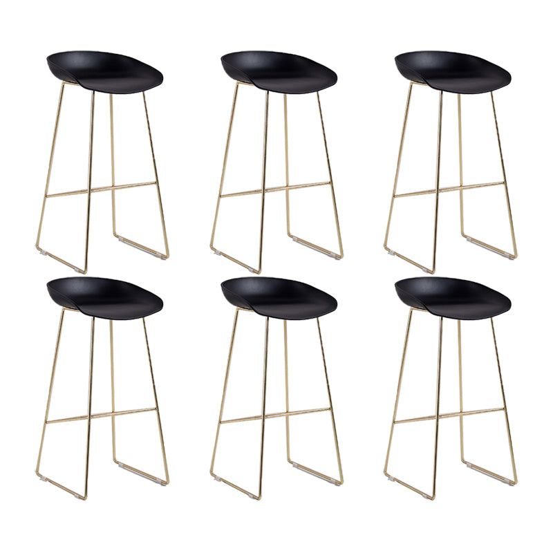 Industrial Bar Stool with Bucket Plastic Stool for Restaurant