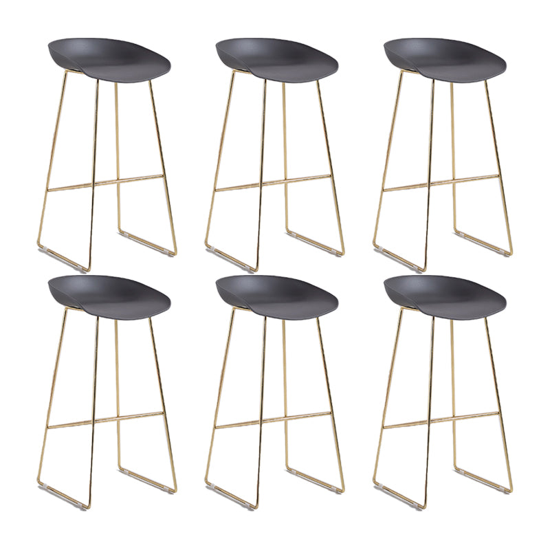 Industrial Bar Stool with Bucket Plastic Stool for Restaurant