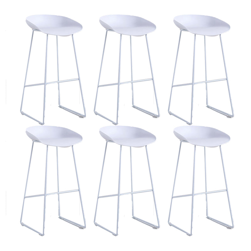 Industrial Bar Stool with Bucket Plastic Stool for Restaurant