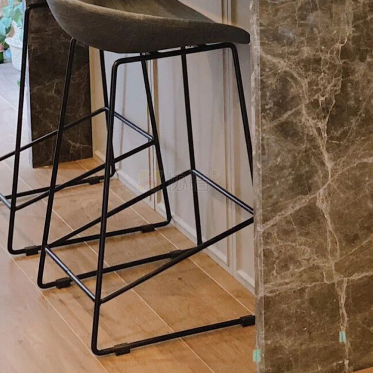 Metal Bar Stool Modern Style Low Back Armless Counter Stool for Home Use