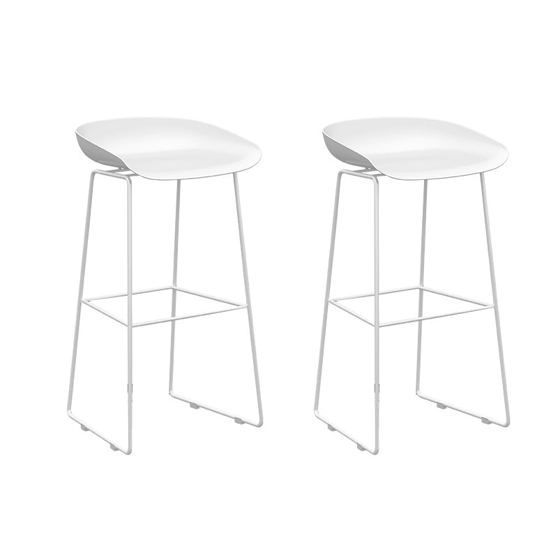 Contemporary Plastic Counter Stools Metal Bar Stool for Home Use