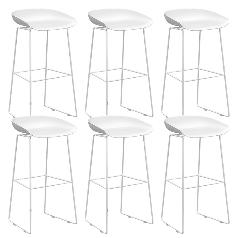 Contemporary Plastic Counter Stools Metal Bar Stool for Home Use