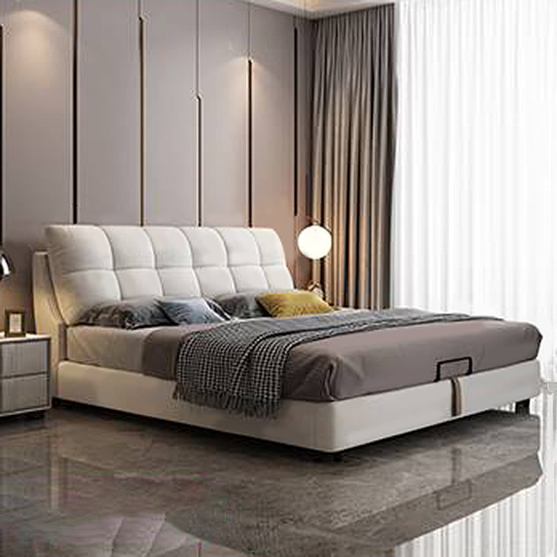 Contemporary Panel Bed Pine Wood Standard Bed with Metal Legs