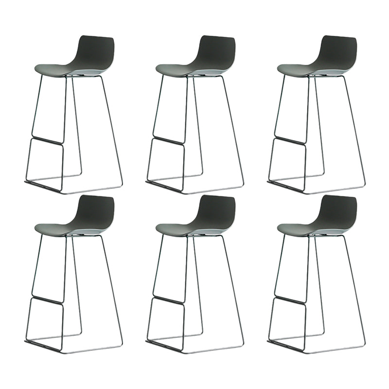 Glam Counter Stool with Bucket Plastic Bar Stools for Restaurant