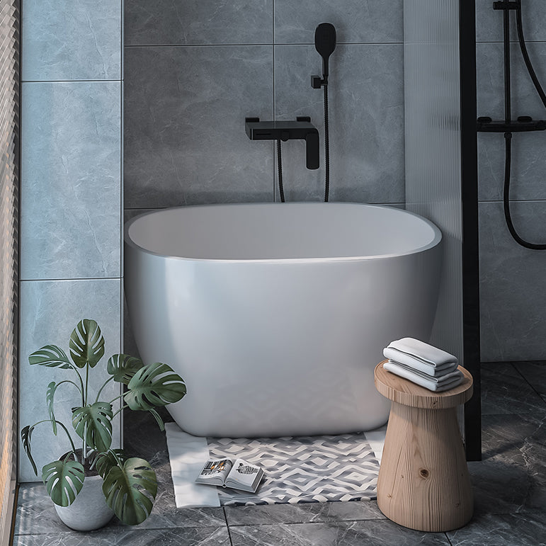 Modern Oval Soaking Bath Tub Freestanding Acrylic-Fiberglass Bath Tub