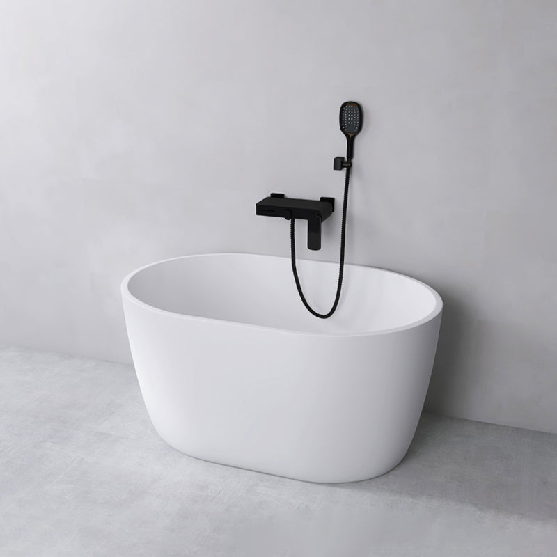 Modern Oval Soaking Bath Tub Freestanding Acrylic-Fiberglass Bath Tub