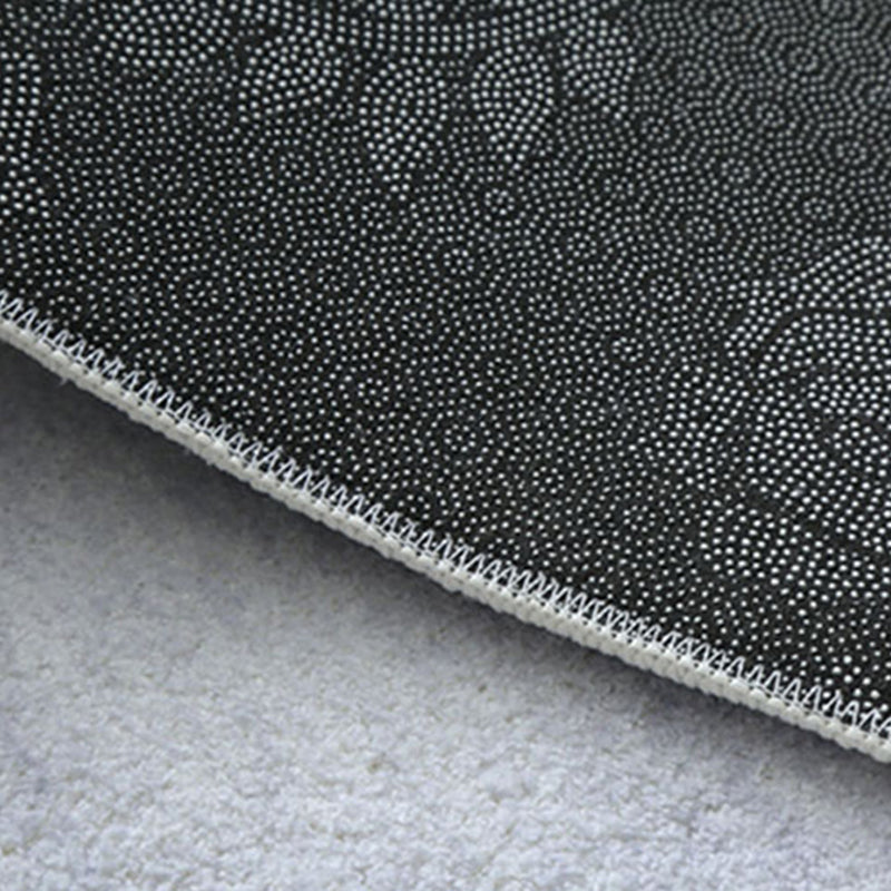 Modern Red Rug Polyester Snowflake Indoor Rug Washable Rug for Home Decor