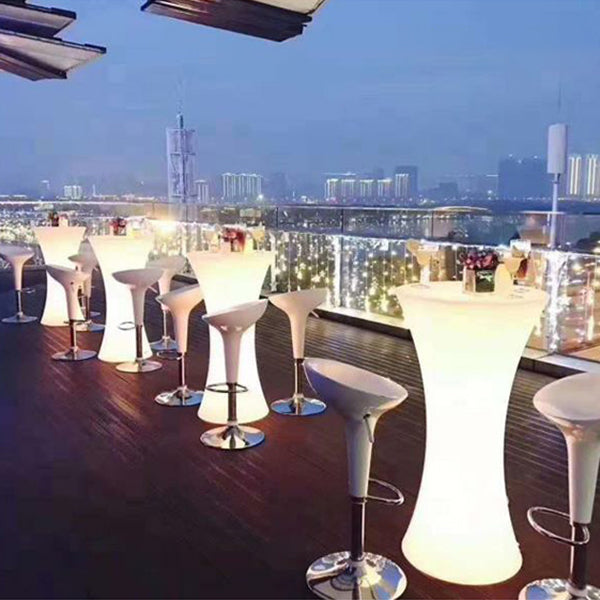 Polyethylene Round Table Industrial Style Commercial Outdoor Bar Table