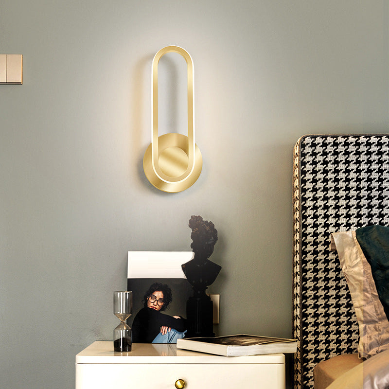 Metal Oval Shape Wall Sconce Modern Style 1 Light Wall Light Fixture in Gold