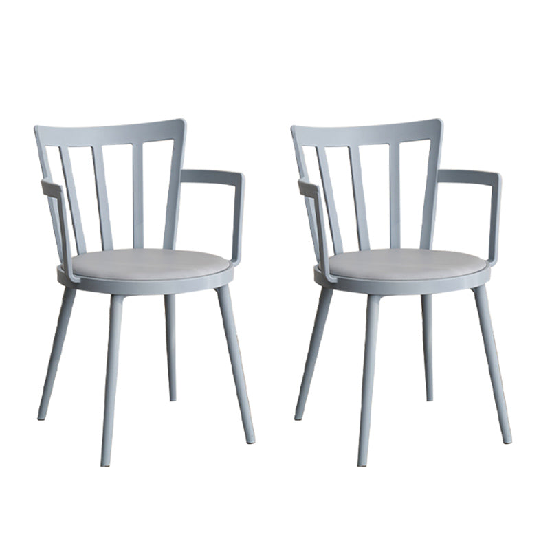 Contemporary Style Arm Chair Plastic Winsor Back Indoor Chair for Dining Room