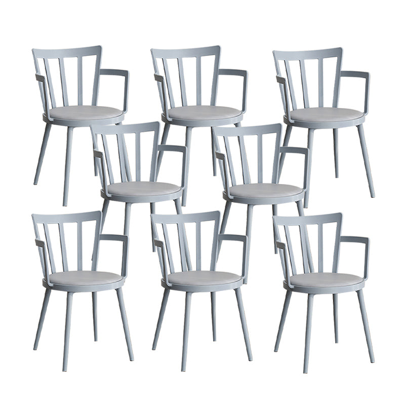 Contemporary Style Arm Chair Plastic Winsor Back Indoor Chair for Dining Room