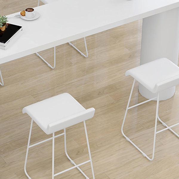 Industrial Style Bar Table Set 1/2/5 Pieces Wood Bar Table with Metal Stools