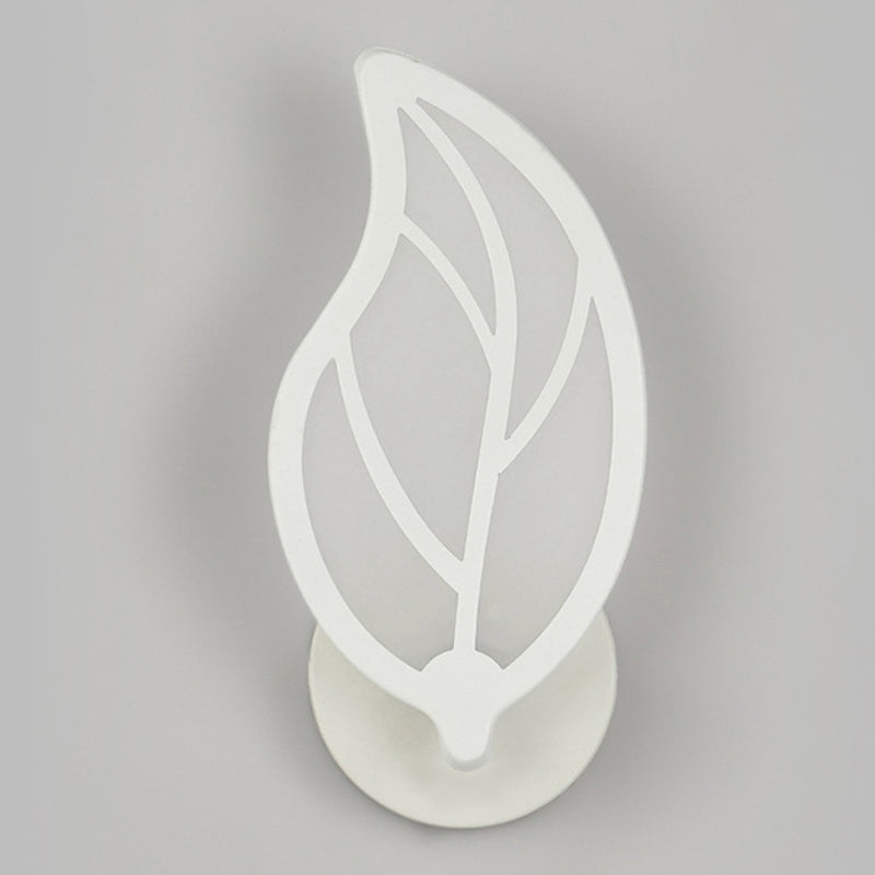 Leaf Shape Wall Lamp Modern Style Acrylic 1 Light Sconce in White