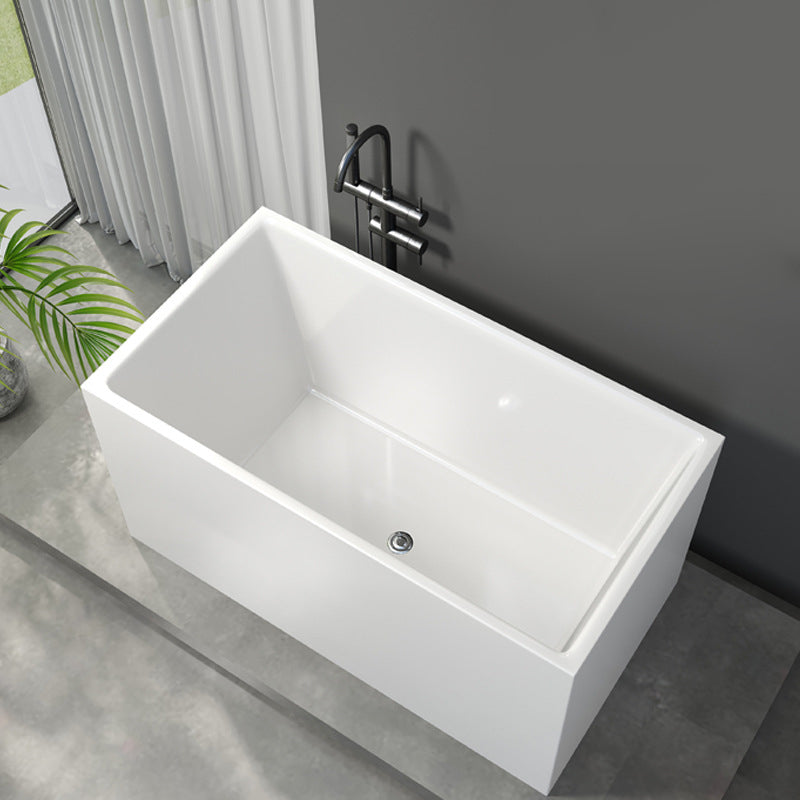 Contemporary Soaking Freestanding Bathtub Acrylic Rectangular with Center Drain
