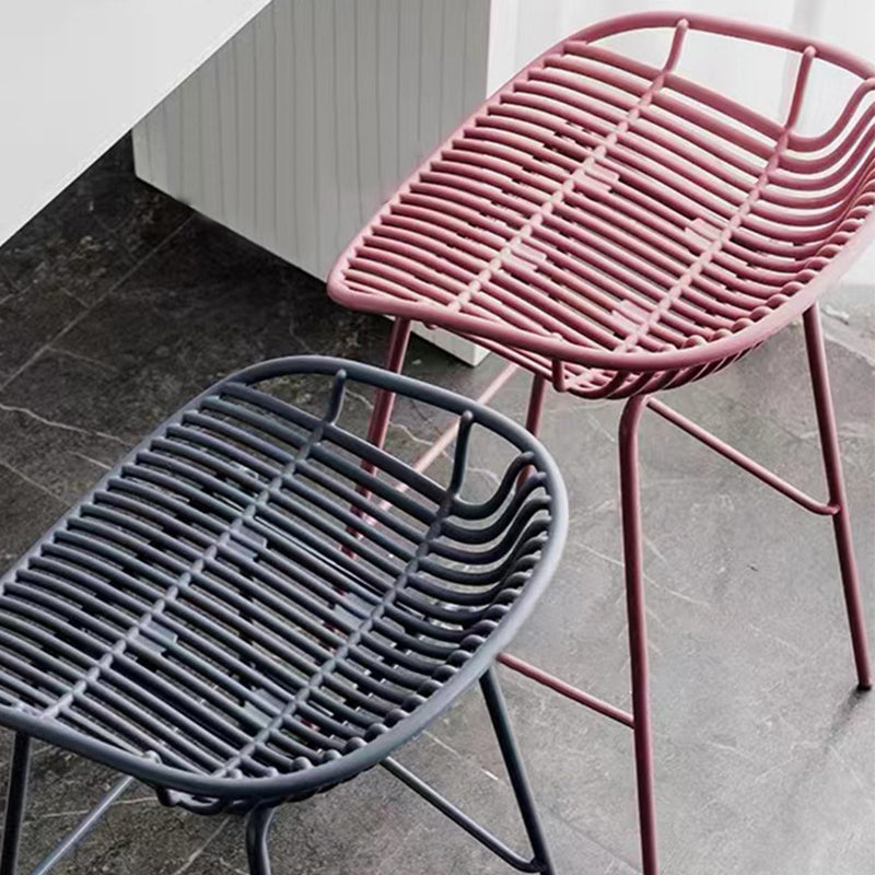 Contemporary Metal Bar Stool Plastic Counter Stools for Home Use