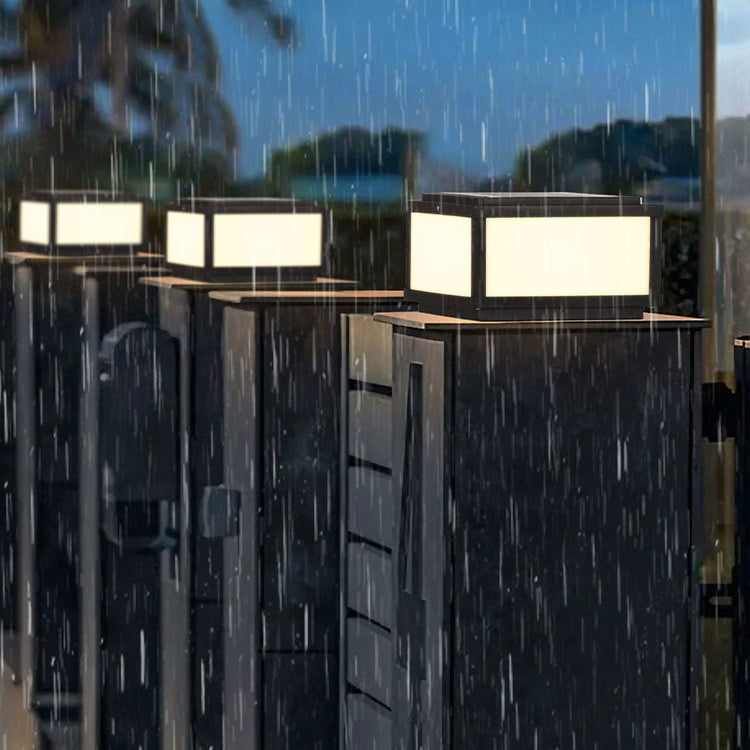 Outdoor Solar Lights Black Metal Square Pillar Lamp for Garden