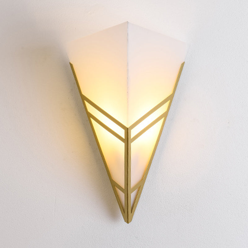 Triangle Modernist Wall Sconce Metal Sconce Light for Hallway