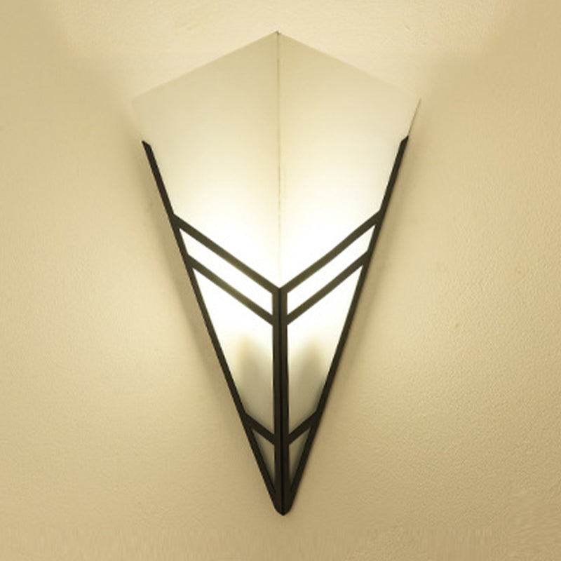 Triangle Modernist Wall Sconce Metal Sconce Light for Hallway