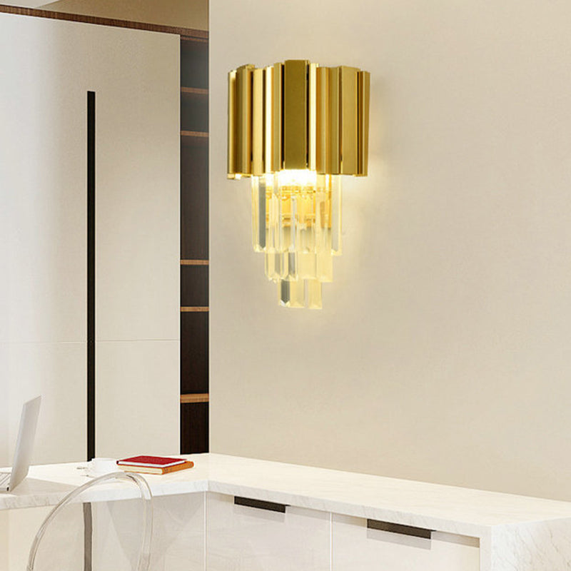 Post-Modern Wall Sconce Metal Sconce Lighting in Gold for Living Room