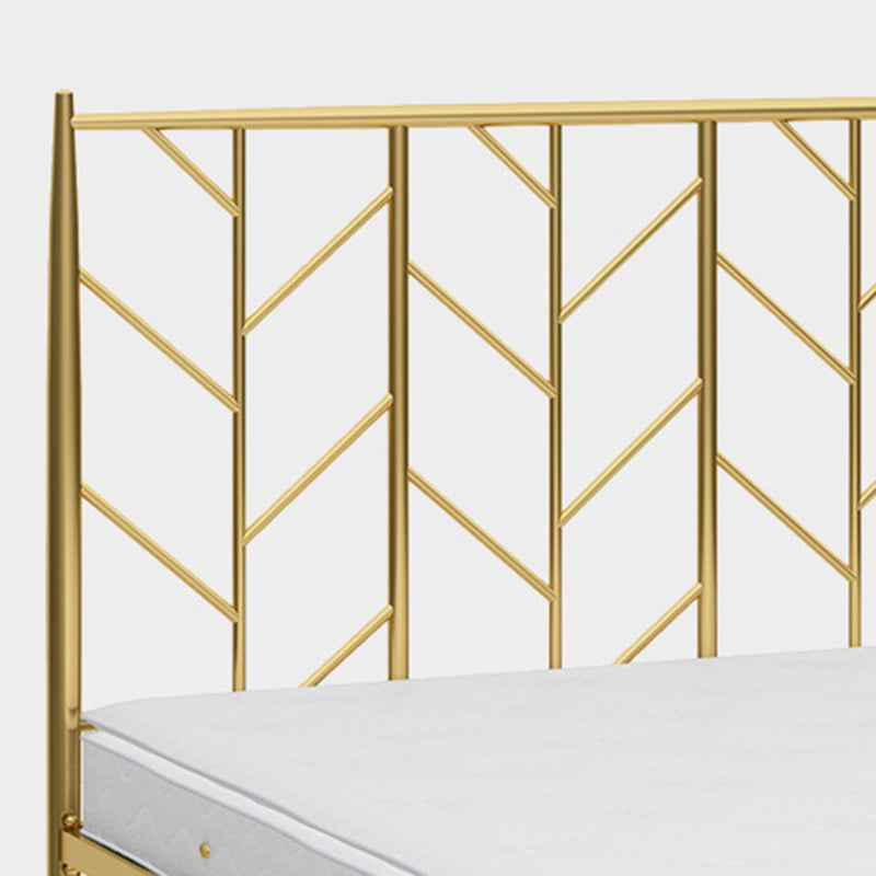 Metal Headboard Standard Bed Rectangular Bed with Custom Legs