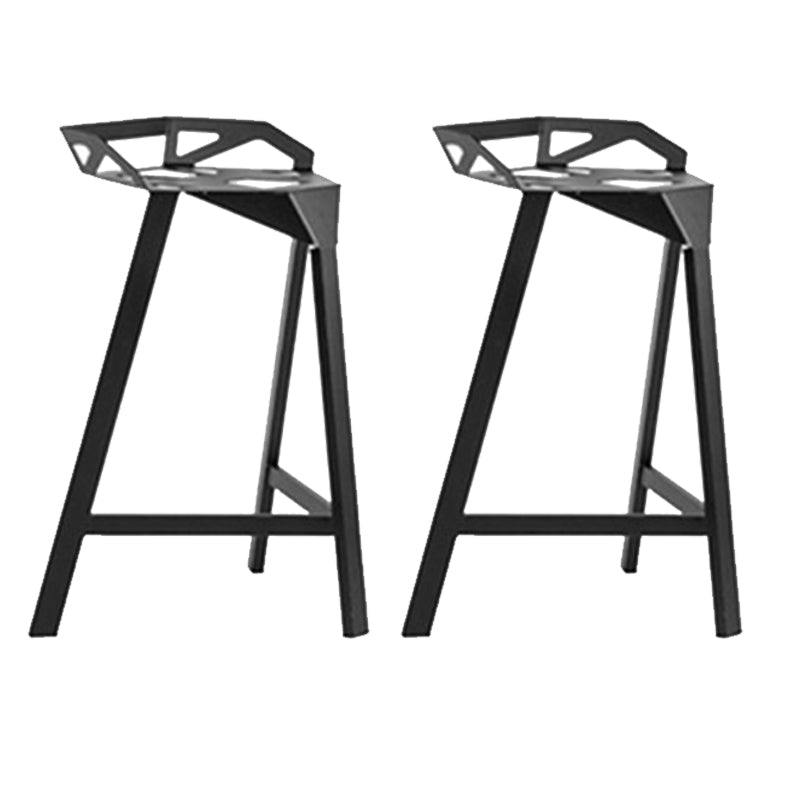 Industrial Low Back Counter Stools Metal Counter Height Stools for Home Use