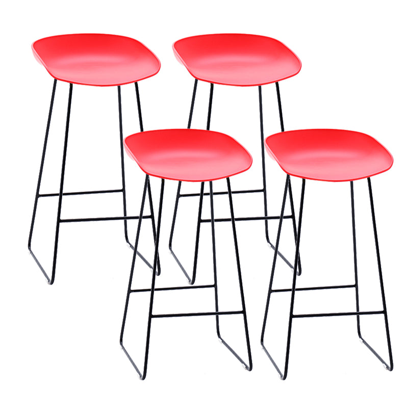 Contemporary Plastic Armless Bar Stool Low Back Bar Height Stool with Metal Frame