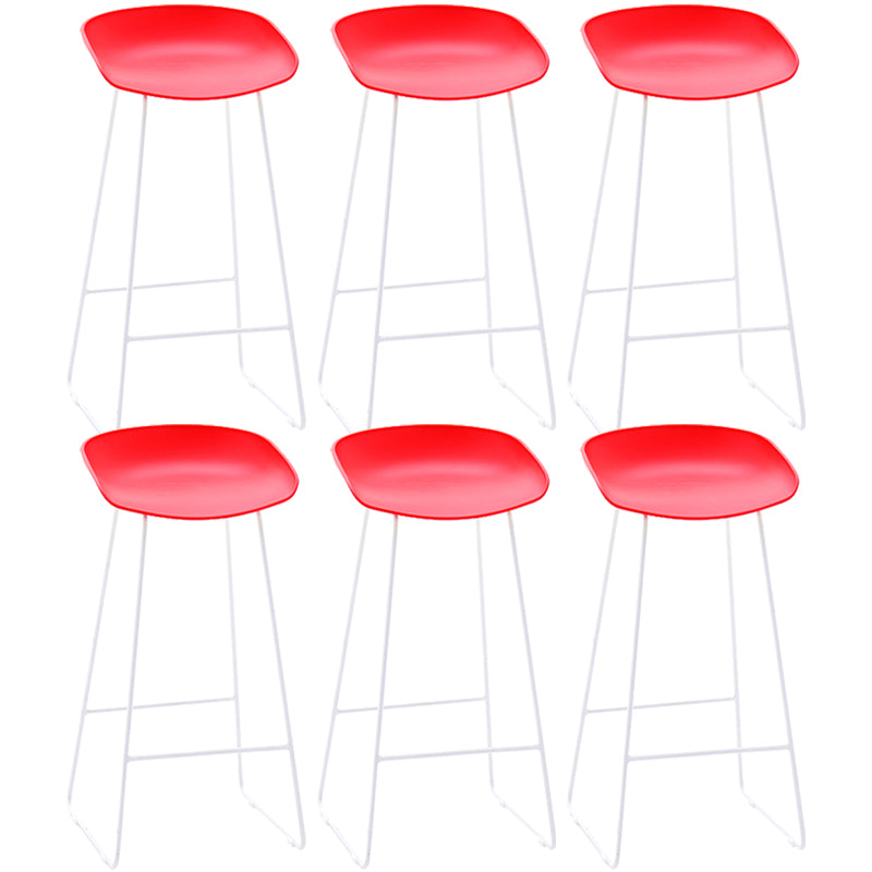 Contemporary Plastic Armless Bar Stool Low Back Bar Height Stool with Metal Frame