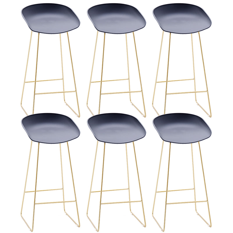 Contemporary Plastic Armless Bar Stool Low Back Bar Height Stool with Metal Frame