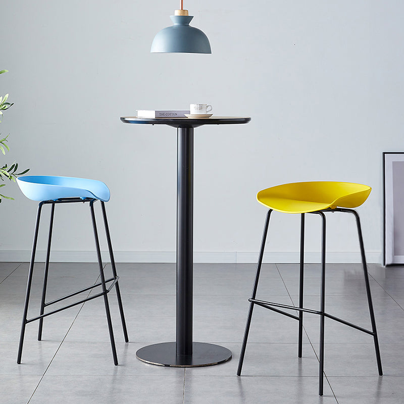 Contemporary Low Back Armless Bar Stool Plastic Bar Stool with Metal Legs