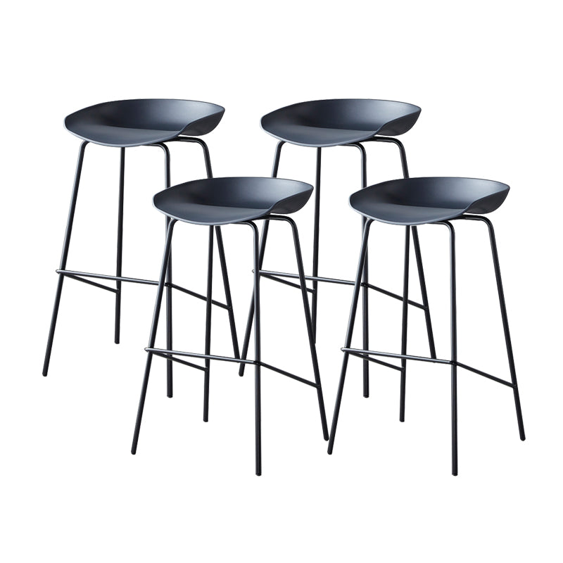 Contemporary Low Back Armless Bar Stool Plastic Bar Stool with Metal Legs
