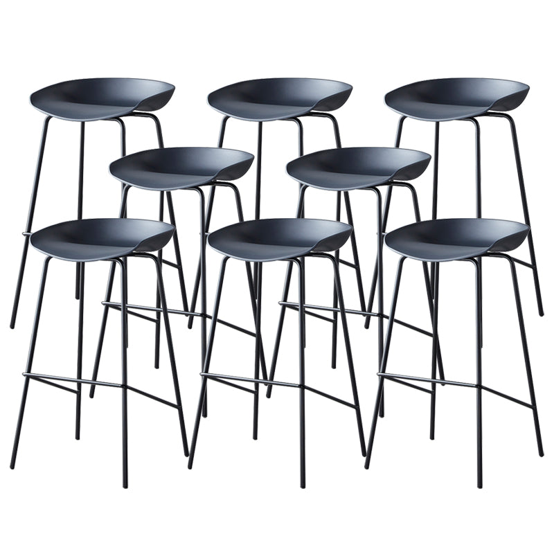 Contemporary Low Back Armless Bar Stool Plastic Bar Stool with Metal Legs